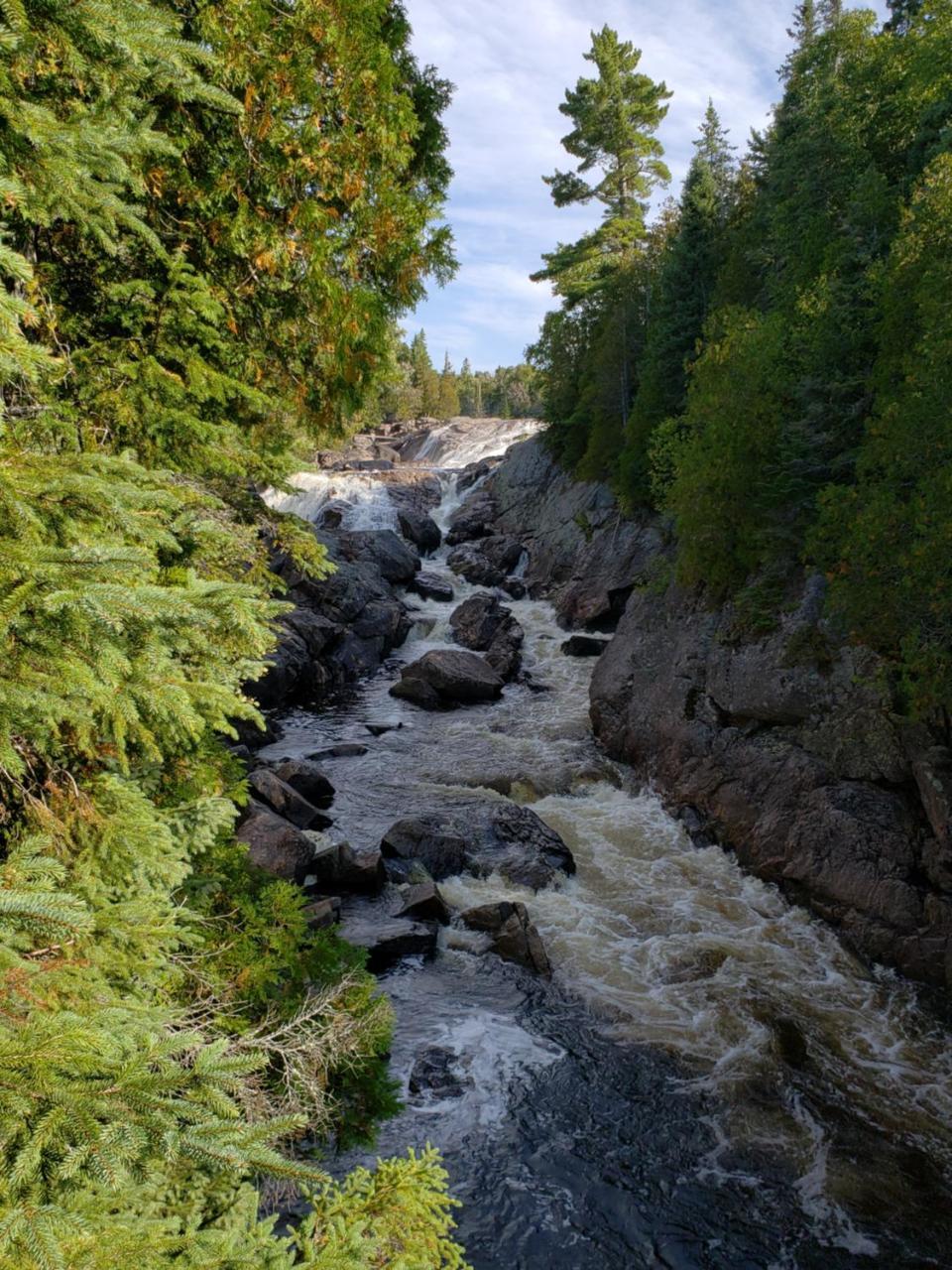 High Falls Motel & Cabins Wawa Εξωτερικό φωτογραφία